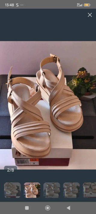 2  pares Sandalias de verano beige y negras