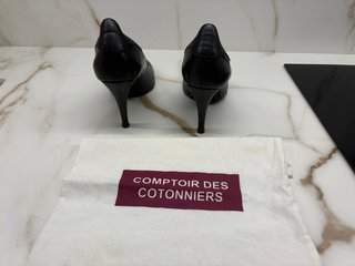 Zapatos de salón negros Comptoir des Cotonniers