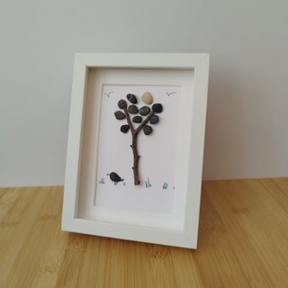 Cuadro Artesanal Árbol y Pájaro | Pebble Art
