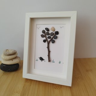 Cuadro Artesanal Árbol y Pájaro | Pebble Art