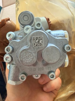 Bomba Hidráulica y Combustible DAF XF 106