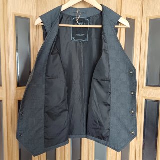Chaleco Jack & Jones PARA ELLA. Nuevo. Talla M.