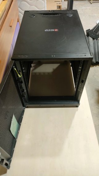 Gabinete Servidor APC Independiente 740513971