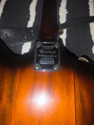 Bajo Epiphone Thunderbird IV 2008