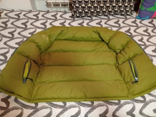 Chaleco plumífero trekking Inesca reversible