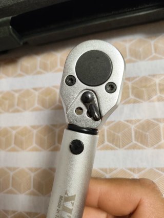 Llave dinamométrica XITE 1/2" 10-60 NM, nueva.