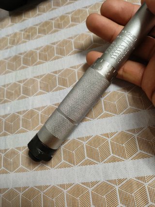 Llave dinamométrica XITE 1/2" 10-60 NM, nueva.