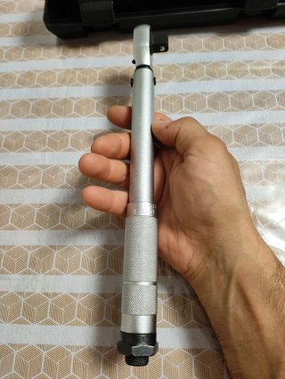 Llave dinamométrica XITE 1/2" 10-60 NM, nueva.