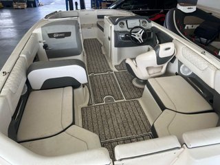 CHAPARRAL 230 SUN COAST