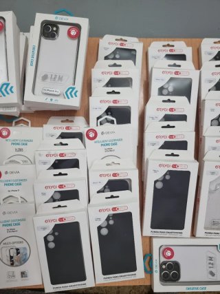 Lote Fundas y Protectores iPhone/Samsung