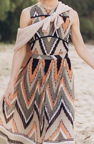 Vestido Massimo Dutti estampado zig-zag