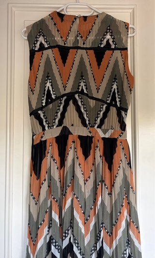 Vestido Massimo Dutti estampado zig-zag