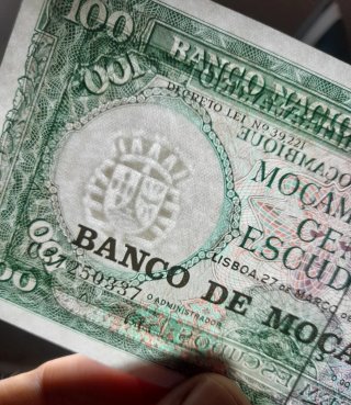 Lote Billetes África