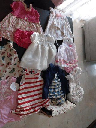 Lote 16 vestidos bebé niña 3-6m y zapatitos.
