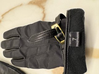Guantes Burberry Piel y Tela Negros Como nuevos .