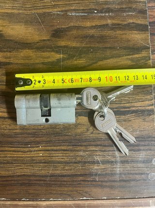 Bombín Cerradura con 4 Llaves