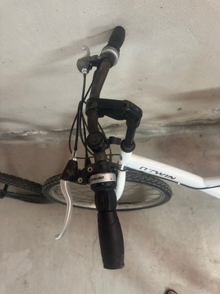 Bicicleta Blanca BTWIN