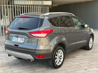 Ford Kuga 2016