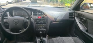 Hyundai Elantra 2002