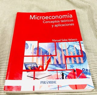 Manuales de Microeconomía (Teórico y practico)