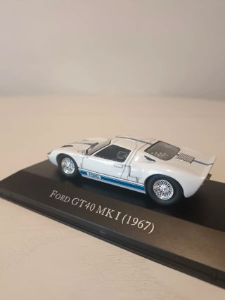 Coche Ford GT40 MK I 1967 1:43