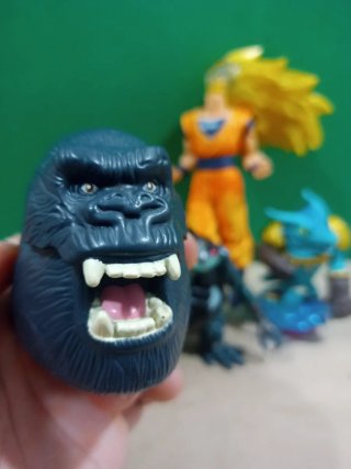Lote de figuras de acción Goku y otros personajes