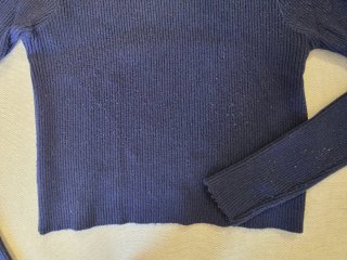Top Brookville azul marino manga larga