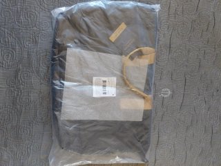 Bolsito Calvin Klein Negro y Dorado