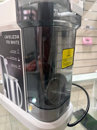 Cafetera Cecotec Cafelizzia 790 Blanca