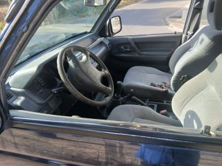 Mitsubishi Montero 2000