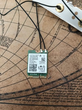 Tarjeta WiFi y Bluetooth