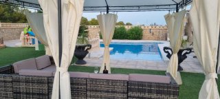 Alquiler: Piscina, Jardín y Barbacoa