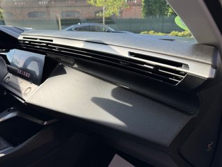 Peugeot 308 2022