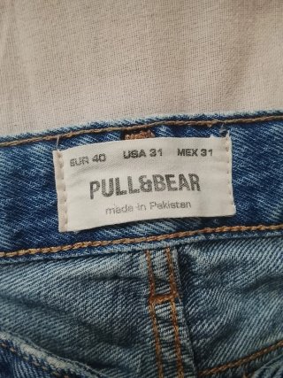Pantalón vaquero Pull&Bear Talla 40