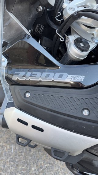 BMW gs 1300 triple Black. 2025 3000 km.