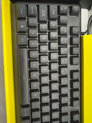 Teclado Corsair K55 Core RGB Gaming