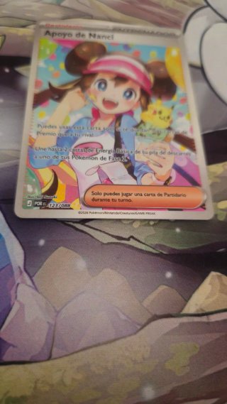 Carta Pokémon Apoyo de Nanci. SAR. POR