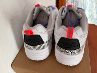 Zapatillas Fila Blancas Multicolor Talla 39 Nuevas