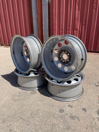 LLANTAS AUDI 5x100 EN 15” ULTRALIGERAS