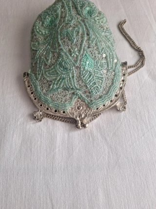 Bolso de fiesta plateado y verde azulado