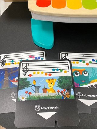 Baby Einstein, Hape, Piano Mágico, Juguete Musical de Madera, Incluye 3 partituras