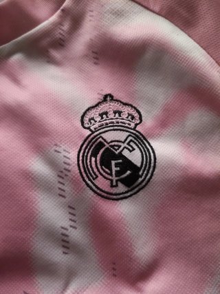 Camisetas de fútbol Nike y Adidas