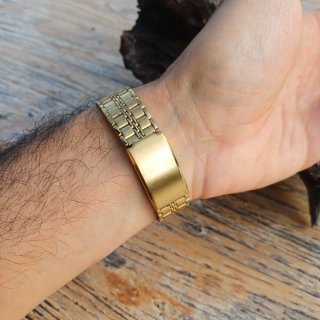 Reloj Pulsar Dorado Cuarzo