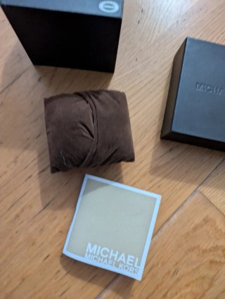 Caja Michael Kors para reloj