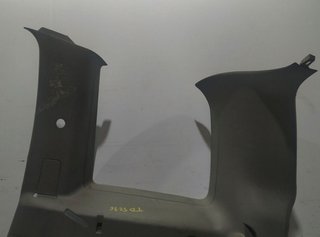 MOLDURAS TRASERAS CHRYSLER JEEP CHEROKEE (KJ)