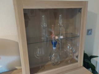 Vitrina Ikea Besta Madera y Cristal.perfecto estad