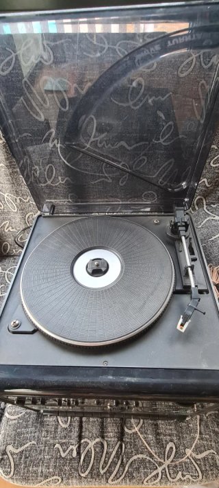 Radiocassette Tocadiscos Philips F1275