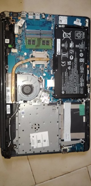 Portátil HP 250 G7 Intel Core i3 - 10th