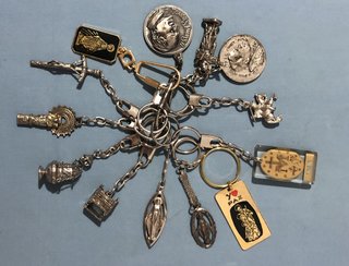 Lote 12 Llaveros Religiosos - 25 EUR o individual