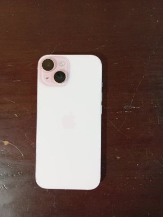 iPhone 15 Rosa